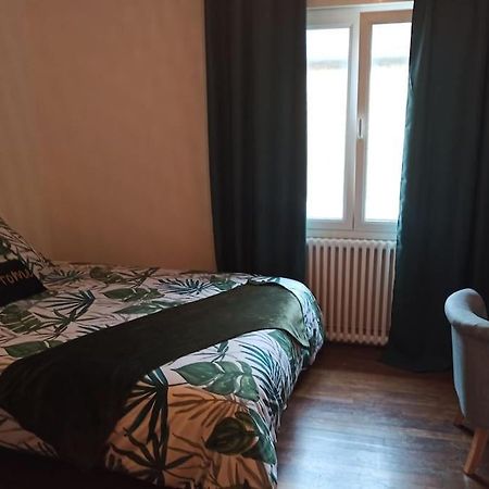 Petite Maison De Bourg Proche A84 Ducey-Les Cheris Kültér fotó